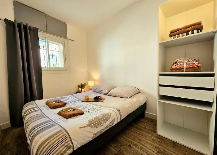 Le Cosy - Centre - Clim * Nimes